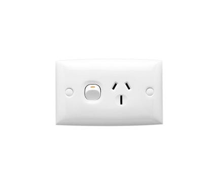 Clipsal Standard Series Socket Switched Single 15A 250V With Safety Shutter - 15/15S-WE