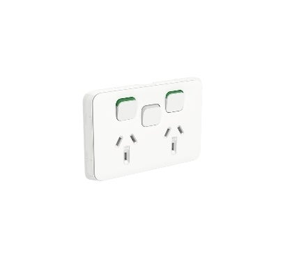 Clipsal Iconic 3025Xc-Vwclipsal Iconic Cover Frame - 3 Switches & 2 Sockets - 10 A - Horiz - Vivid White