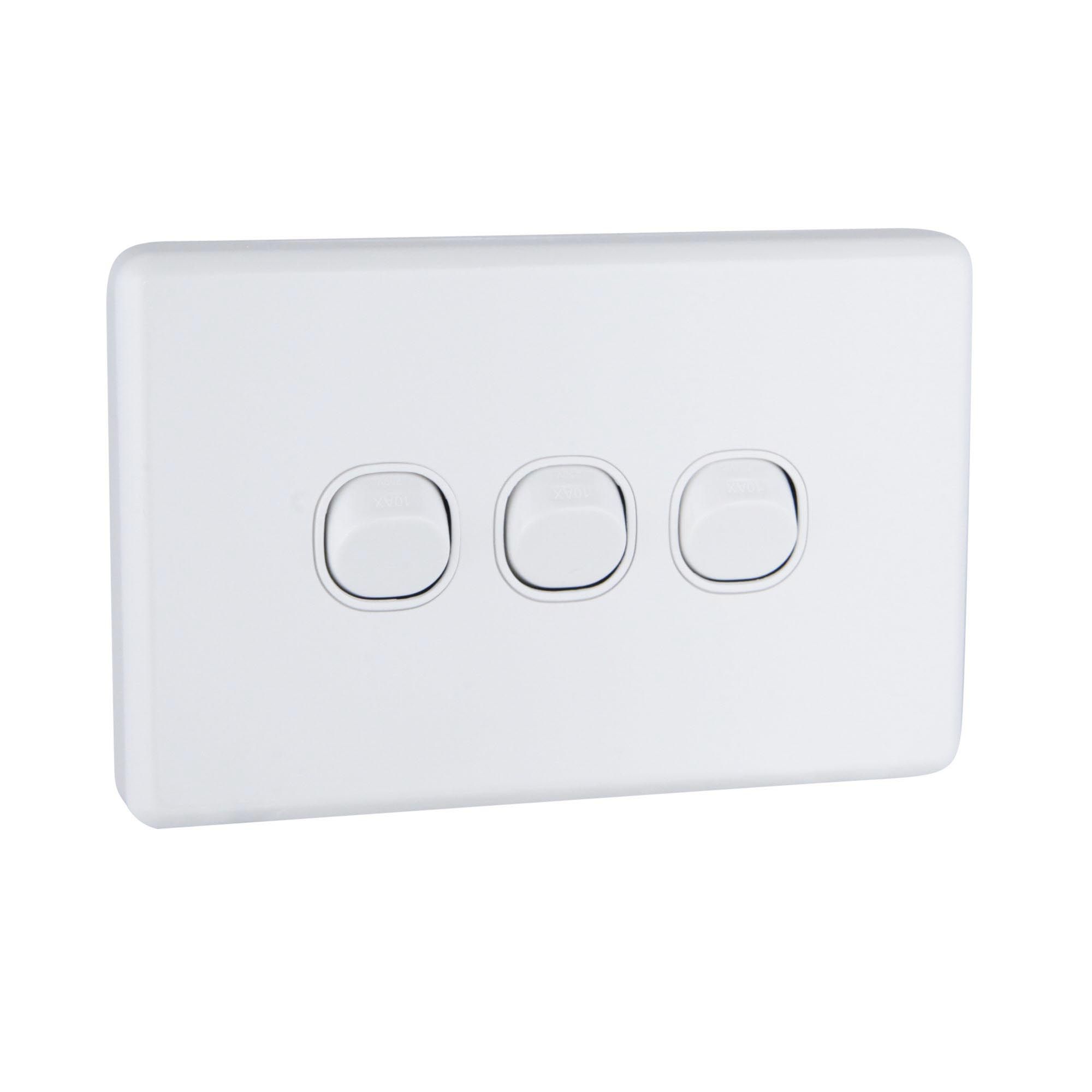 Clipsal Classic C2000 Series Switch 3 Gang Horizontal 10A White - C2033HA-WE